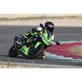 Ez már rendes kisköbcentis sportmotor(nak tűnik) Bemutató: Kawasaki ZX-4RR