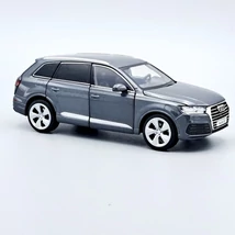 AUDI Q7 - 1:32