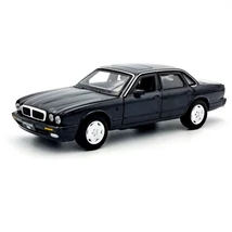 JAGUAR XJ6 - 1:32