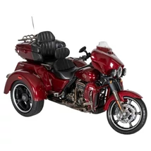 HARLEY DAVIDSON CVO TRI GLIDE MAISTO MODELL