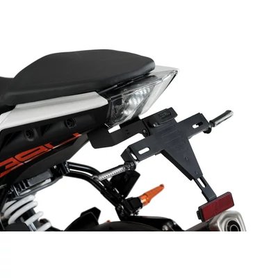 KTM DUKE 125 / 390 RENDSZÁMTÁBLA TARTÓ